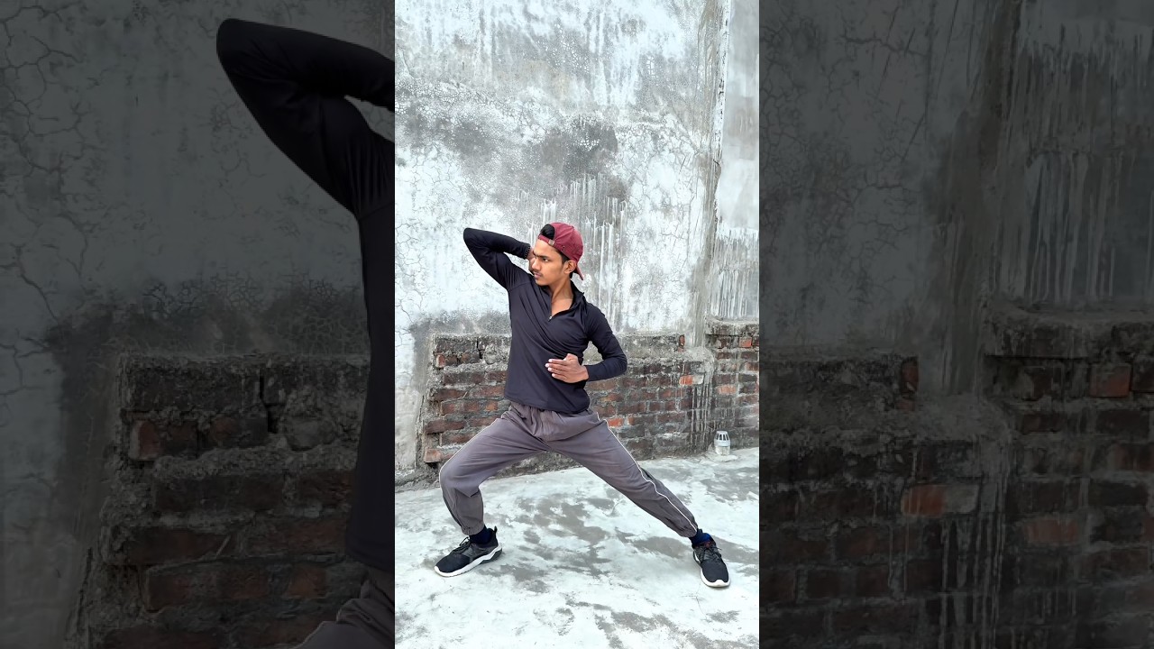 Why Pros Use the VERTICAL ELBOW Strike! ⚡️ #SelfDefense  #MartialArts #youtubeshorts #viral #shorts