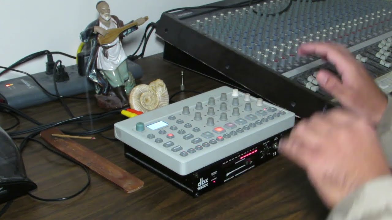 'Admiralty' - Live on the Elektron Model Cycles