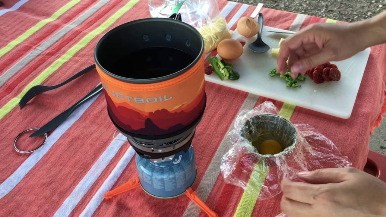 JETBOIL Recipe - Poached Egg over Spicy Cheddar Polenta
