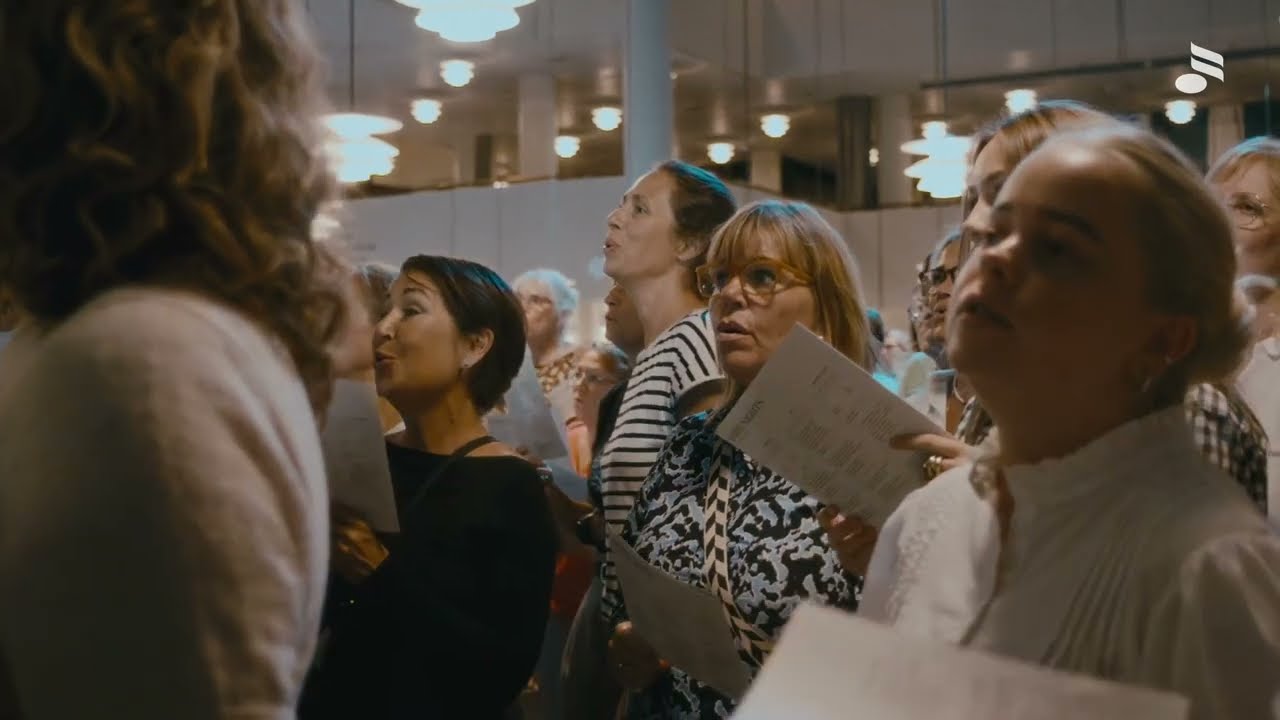 Syng! Syng! Syng! Oh Land 'White Nights' | Musikhuset Aarhus