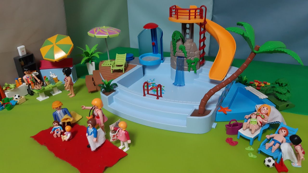 Aprés-midi en famille au Parc aquatique- Piscine avec Toboggan- Playmobil en Français