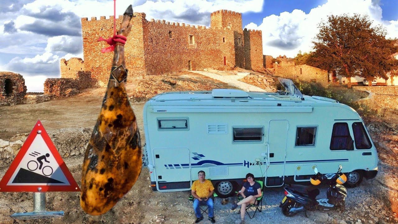 Área de autocaravanas Alegría😃 Montánchez Cáceres Extremadura España.