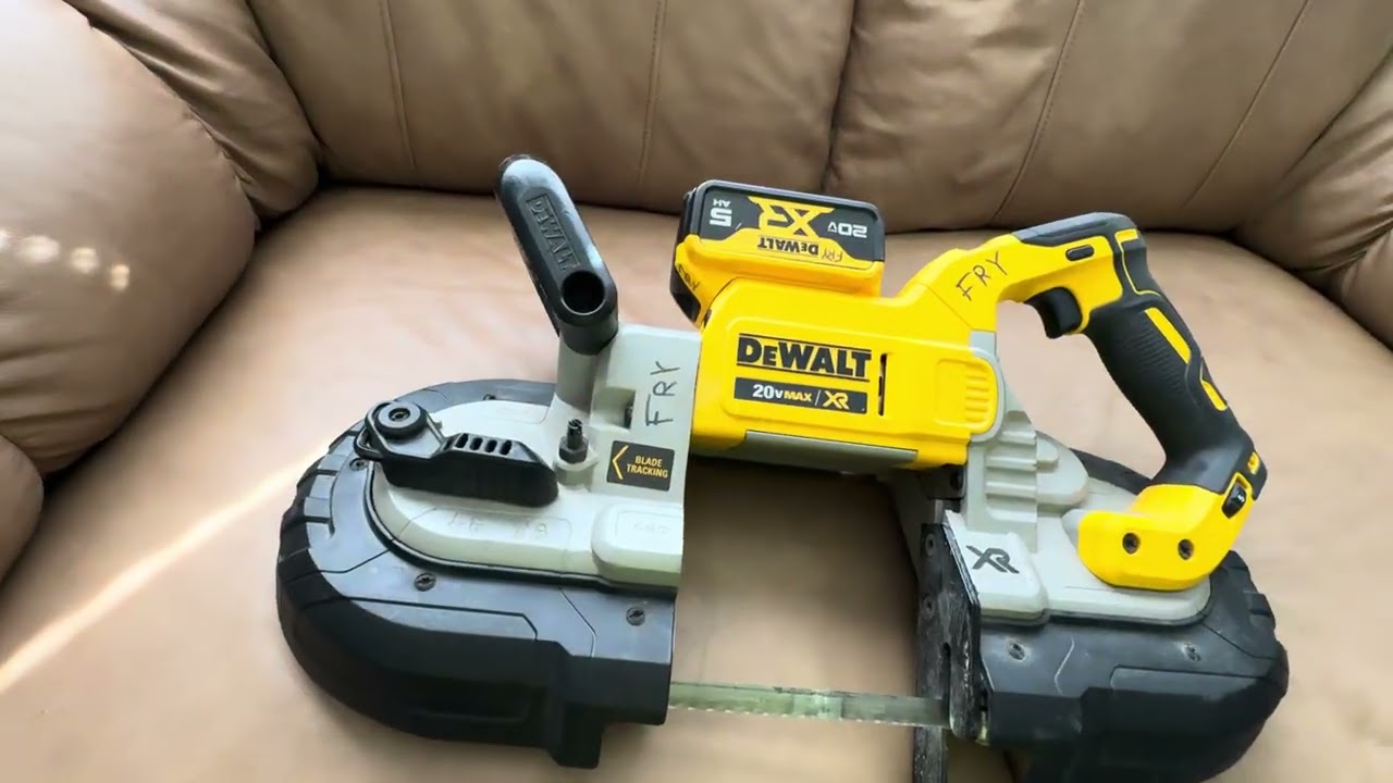 This is mine review of the Dewalt 4 inch cordless bandsaw ￼