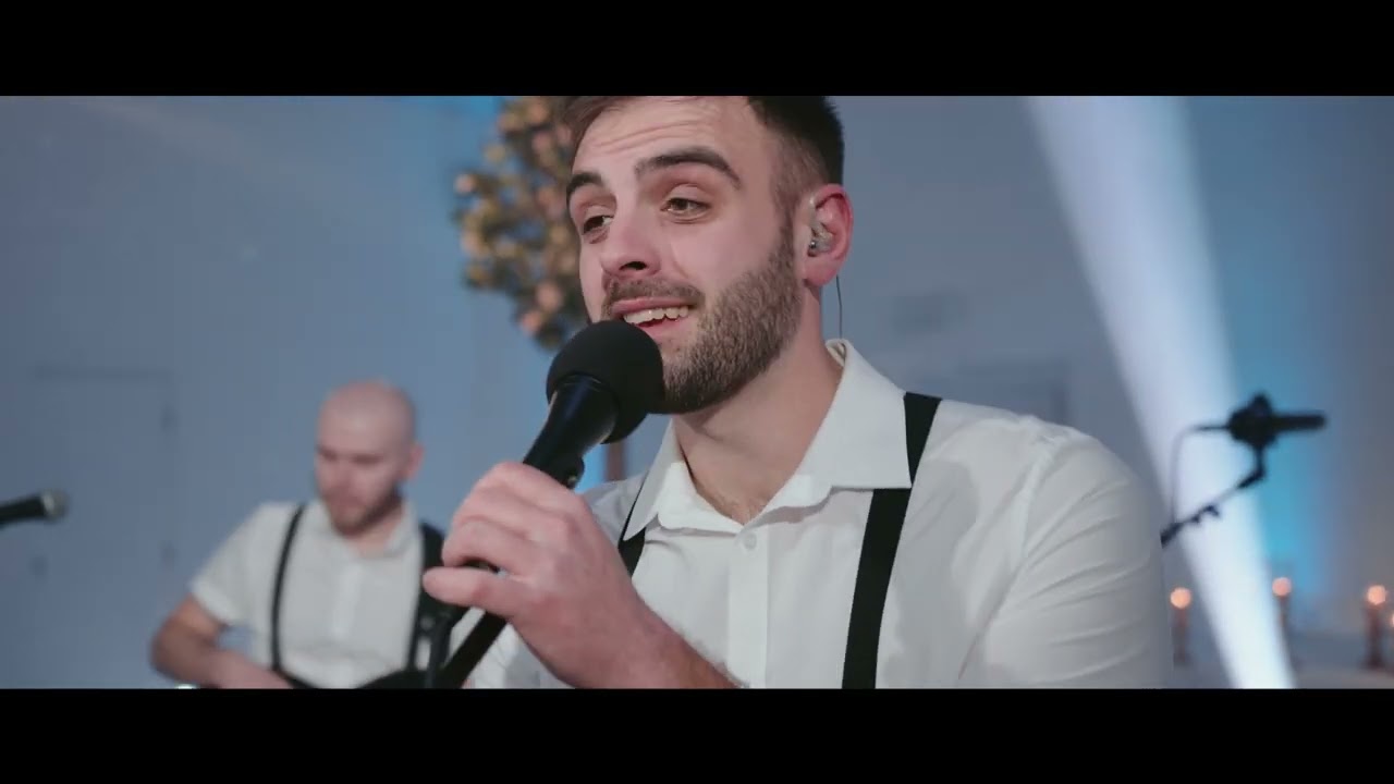 Vintage Wedding Band - The Swing