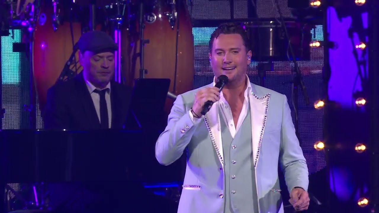 Tino Martin – De Gevierde Man (Viva Las Vegas) [Live in de Ziggo Dome 2022]