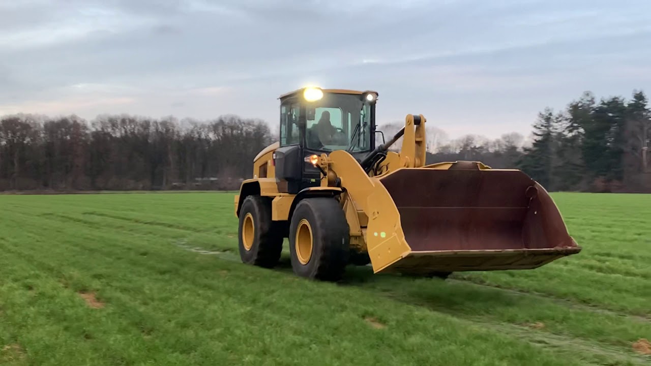 Demonstration video of wheelloader: Caterpillar 930M, year 2016 (Refnr. BM3403) - Dutch dealer