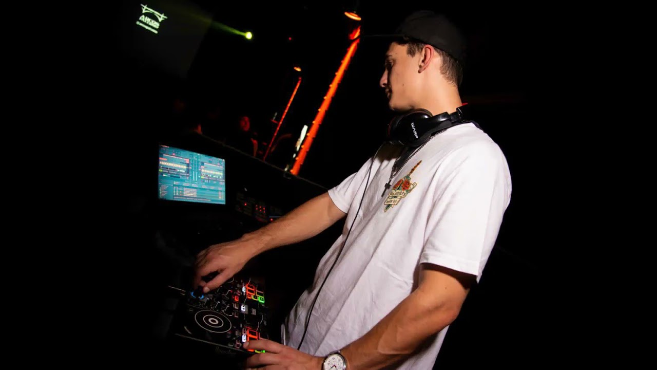 Una Locura (Shorty)  Dj Mativi