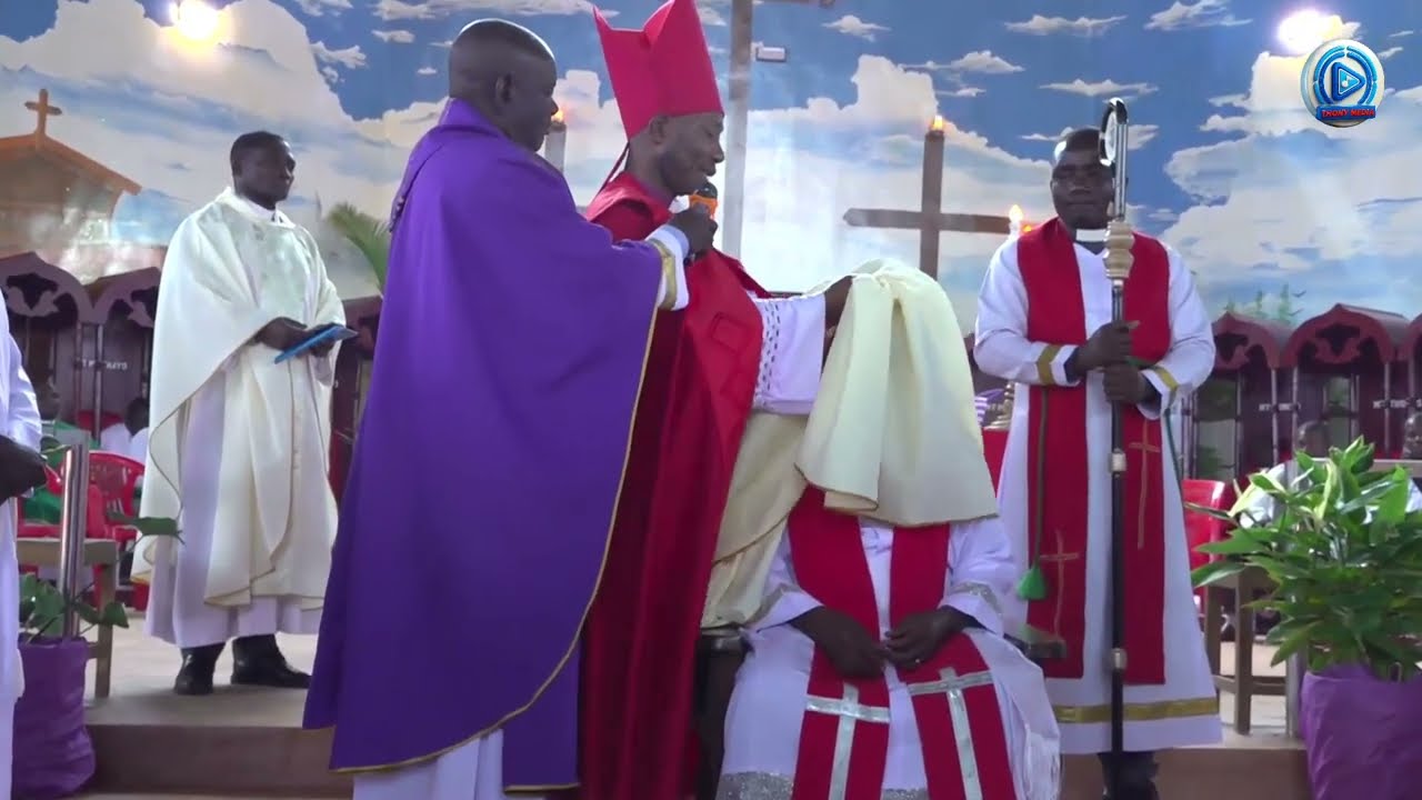 MWAKISU AGUSIA AMANI KANISA LA ANGLIKAN KASULU;BWATTA ASISITIZA AMANI NA HAKI VIENDANE CATHEDRAL DAY