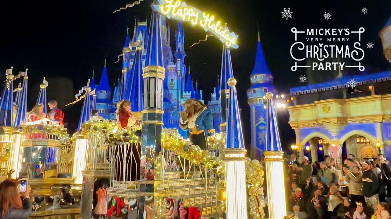 Experience the Magic of Disney's Merry Christmas Parade! 4K