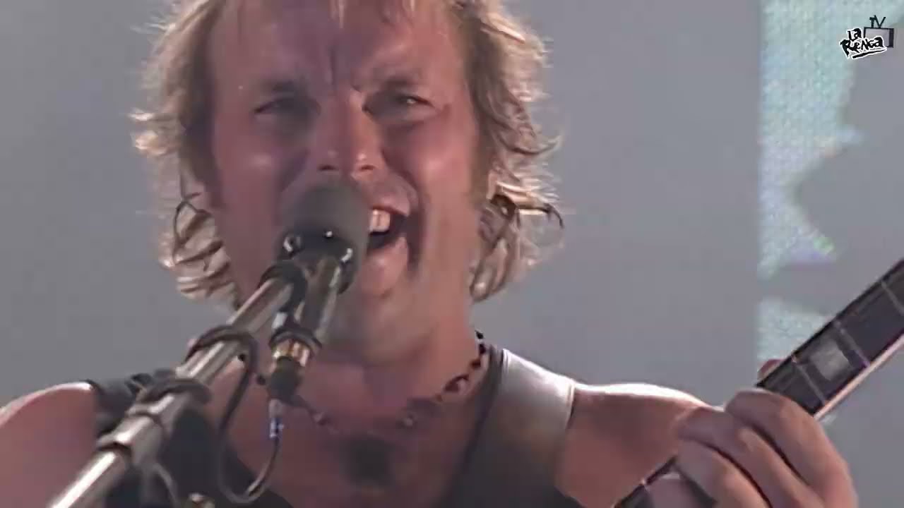 La Renga - Hablando de la libertad (En Vivo Estadio River Plate 17/4/2004)