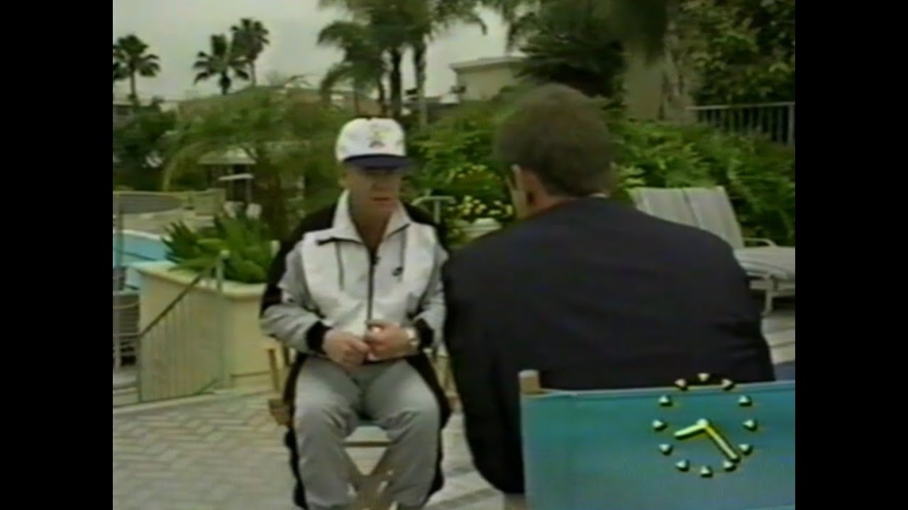 Elton John -  Rare interview 1990