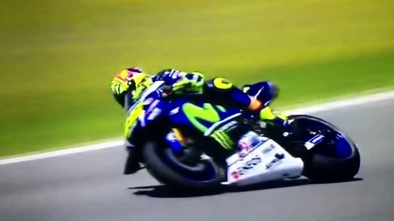 Valentino Rossi Moto GP Spagna Jerez•24.04.2016•Guido Meda se la impenna così butto la patente