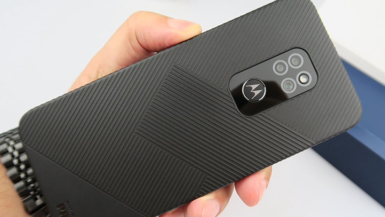 Motorola Defy 2021 Unboxing  (Affordable Rugged Phone)