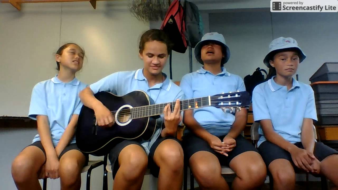 Kajma singing Tiaho Mai Ra