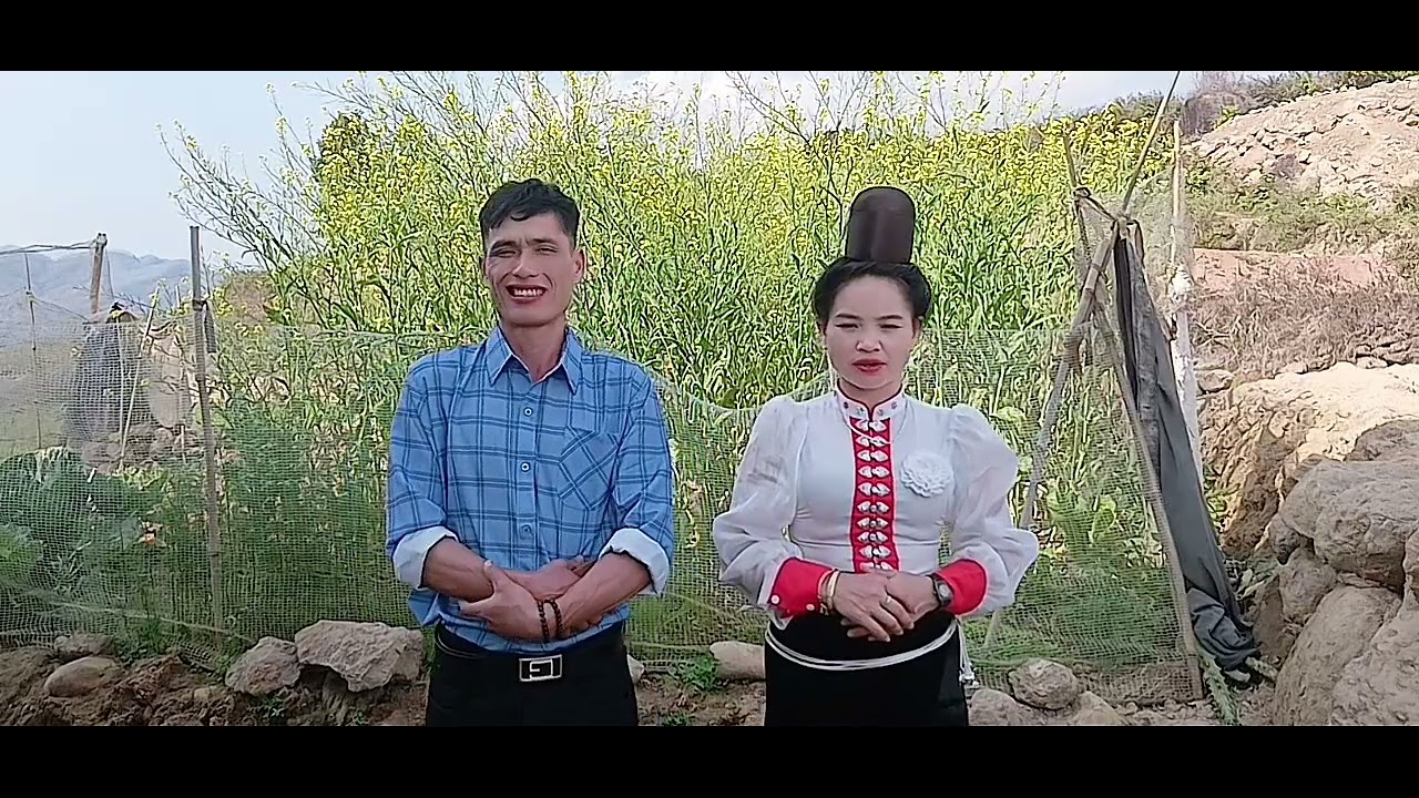 Giao lưu với Lò Binh mọi người cung nghe vui vẻ nơ  