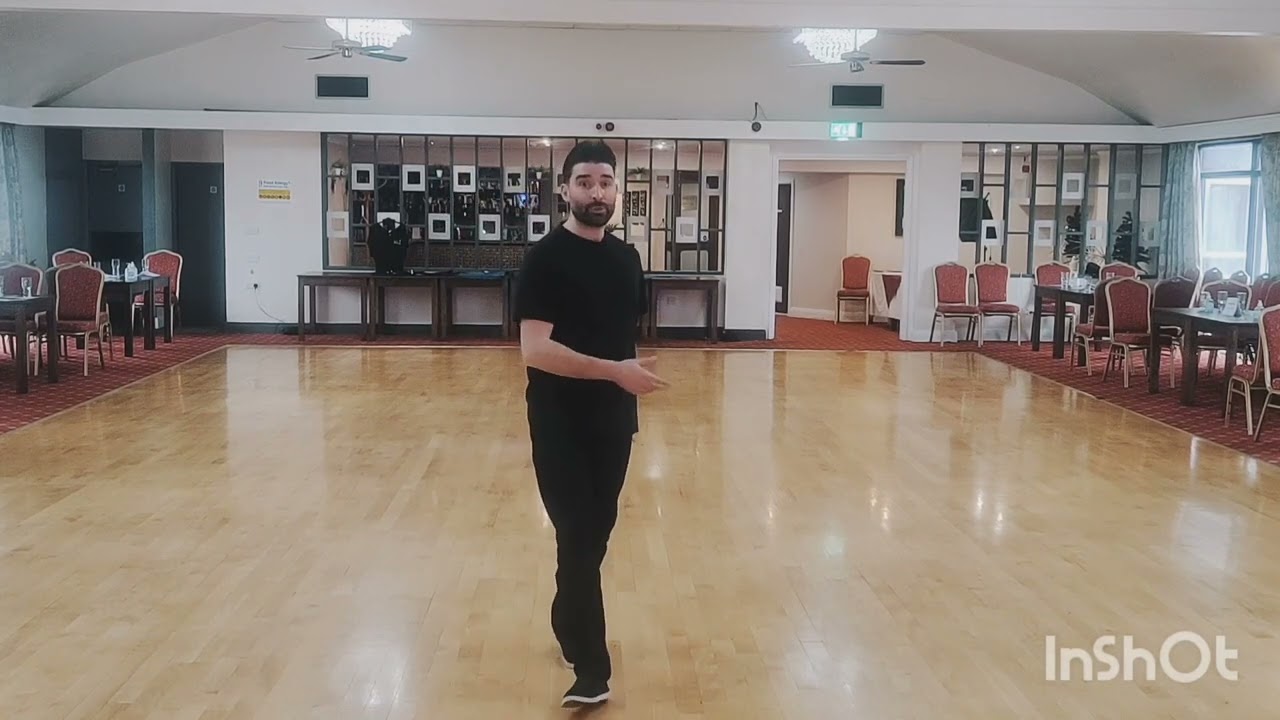 Weak At The Knees - Line dance - Walk Through