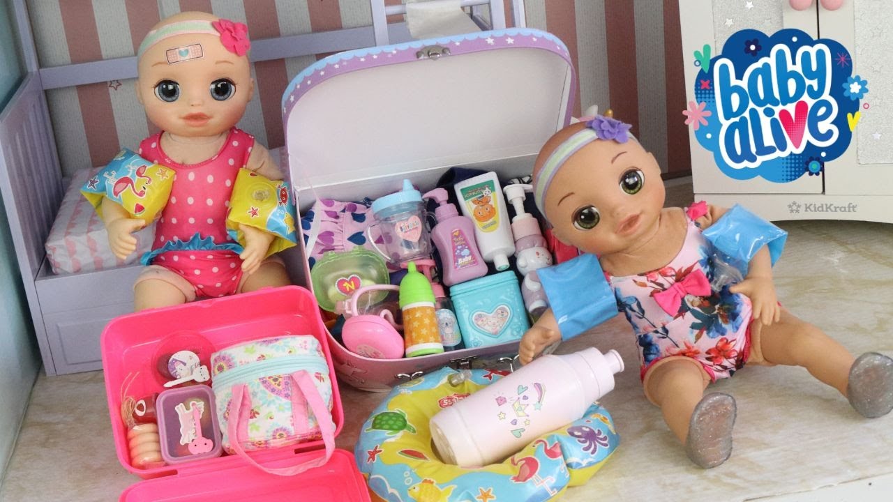 BABY ALIVE BEB&Ecirc; LAURINHA E G&Ecirc;MEA V&Atilde;O PARA A PISCINA/CUIDANDO E ARRUMANDO MINHAS BABY ALIVE