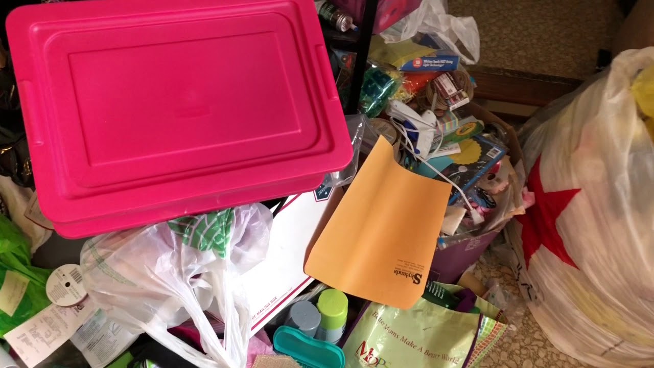 A Hoarder’s Heart: My Wreath & Second Most Hoarded Room in my House Confession  #Hoarders
