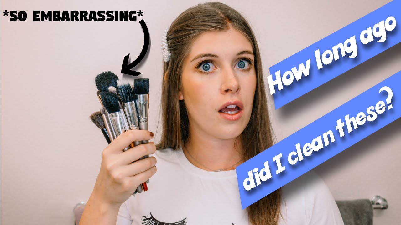 Cleaning my Makeup Brushes for the First Time in 2 Years | so satisfying | clean with me
