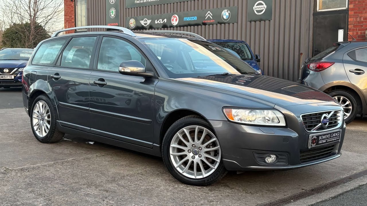 2012 (61) Volvo V50 SE Lux 1.6 DRIVe 5Dr, цвет Titanium Grey. Пробег 34 тыс. миль. 1 владелец. 13...