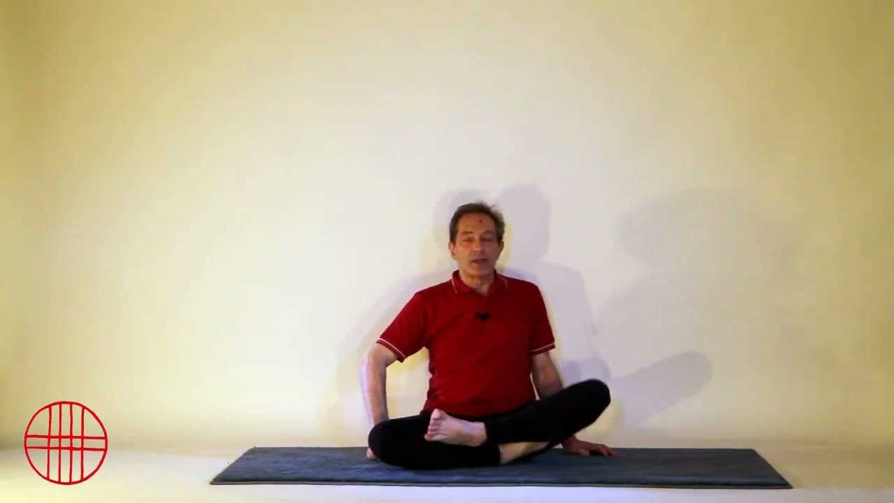 Séance YOGA sur les chakra - Partie 1 : mûlâdhâra.