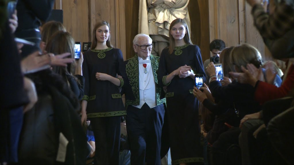 Pierre Cardin célèbre 70 ans de création à l'Académie des Beaux-Arts