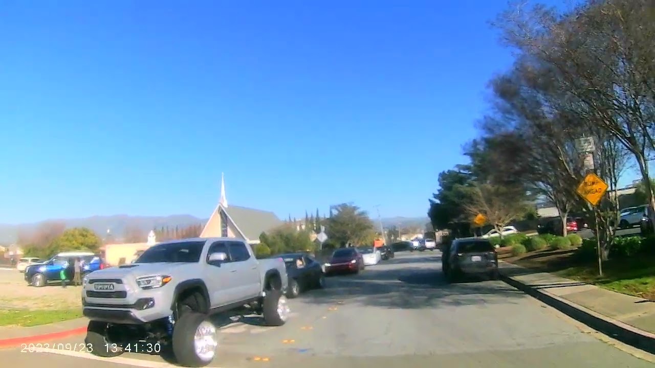 Weekday sun and so cold weather in California, USA
