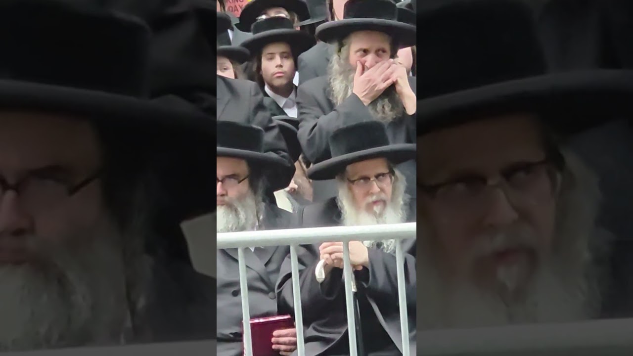 NEW! Thousands of Haredim rally in New York City against IDF draft