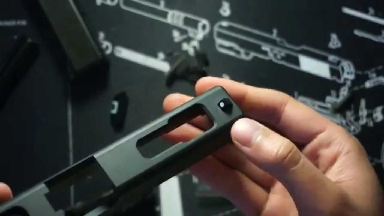 Tokyo Marui PGC Glock 18c slide installation (Airsoft)