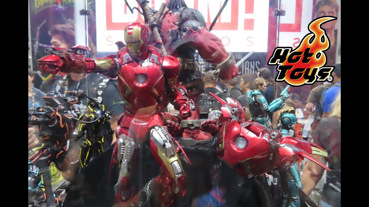 SDCC 2019 HOT TOYS IRON MAN ARMOR, VENOMPOOL, STARFORCE, PUNISHER, STAN LEE Figure Sideshow Display