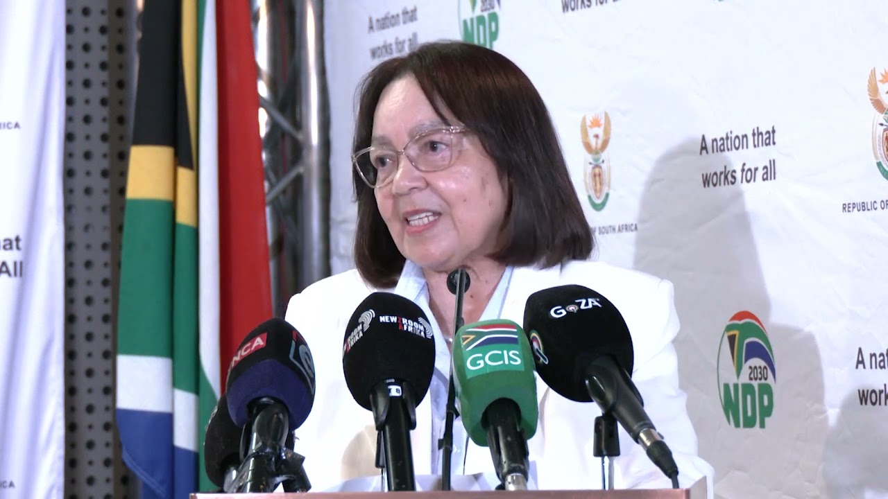 Minister De Lille: 