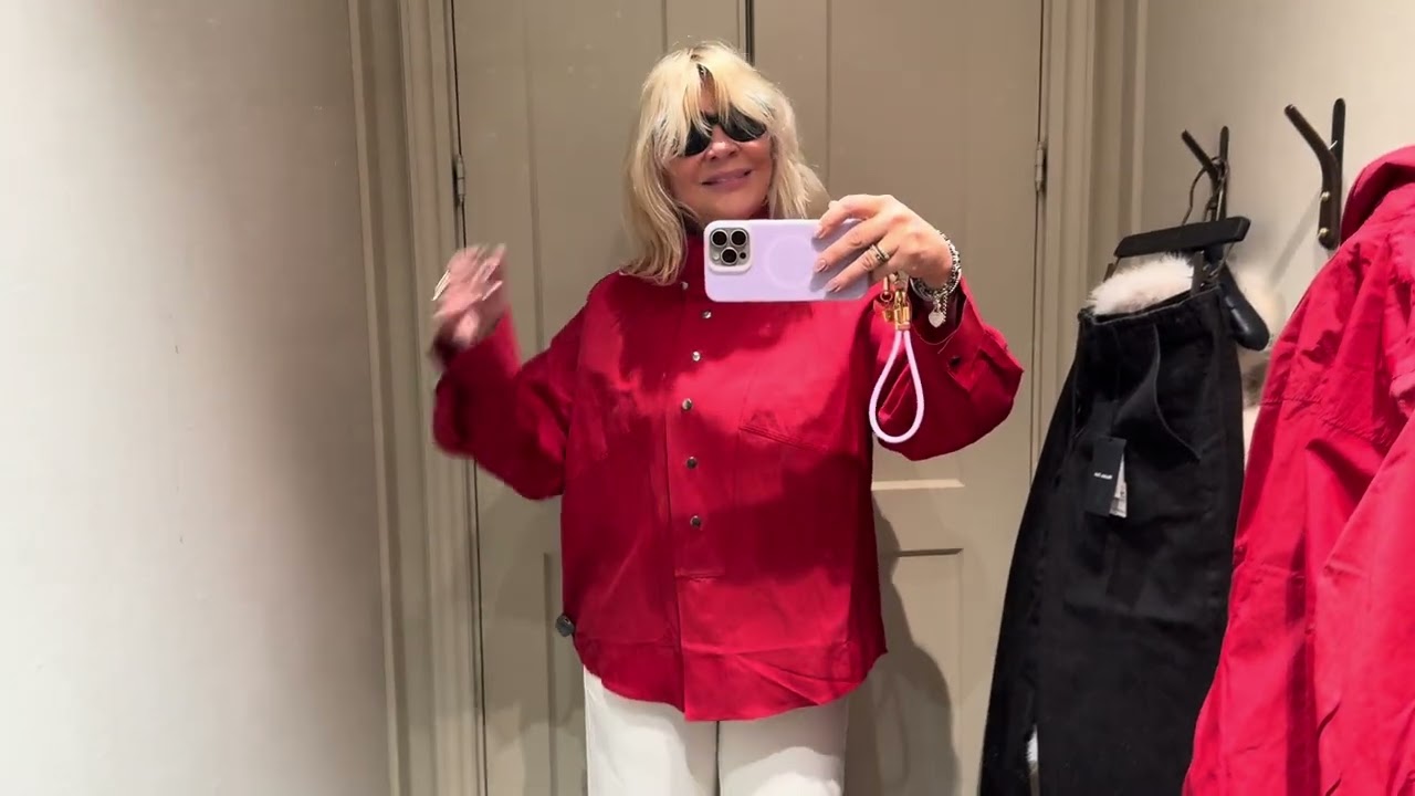 Красный — это диагноз! Примерка новой коллекции Massimo Dutti. Контрасты, которые влюбляют! ⚪️🔴