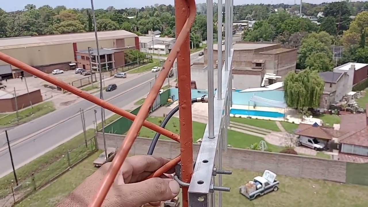 ANTENA MONOPOLO Y CHISPAZOS
