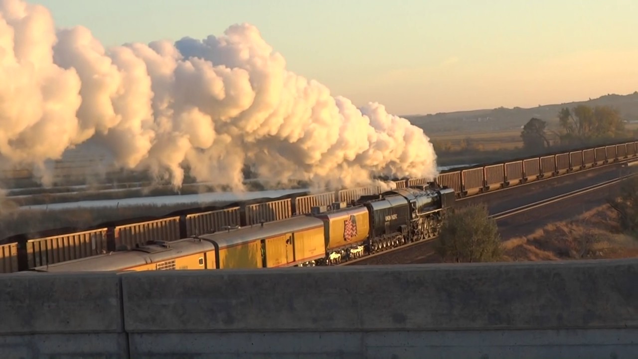 Union Pacific 844 Departs North Platte, NE Eastbound 2016