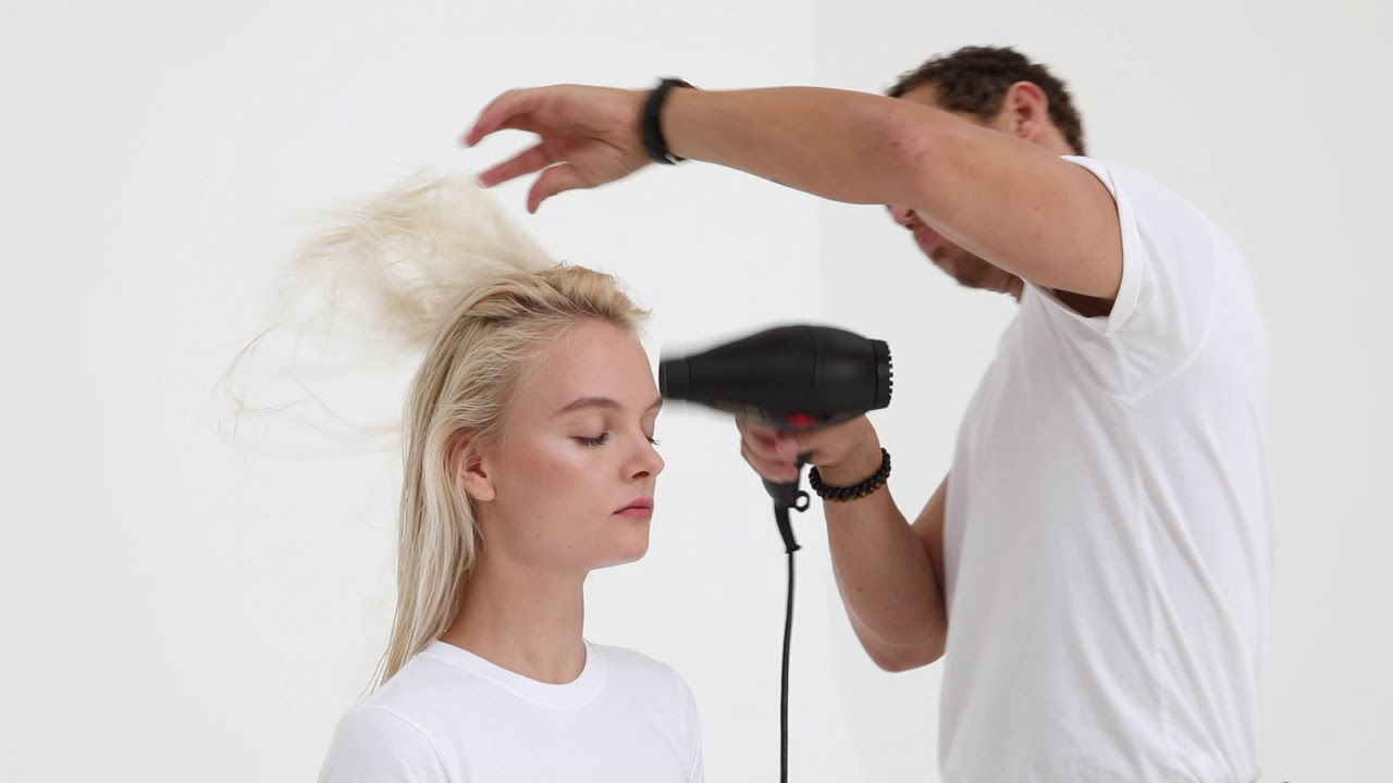 R+Co / CENTERPIECE All-In-One Spray