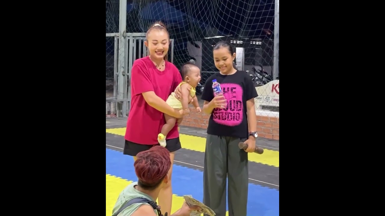 សំណាងយកលុយរង់ទាន់ខំអីចប់🤣