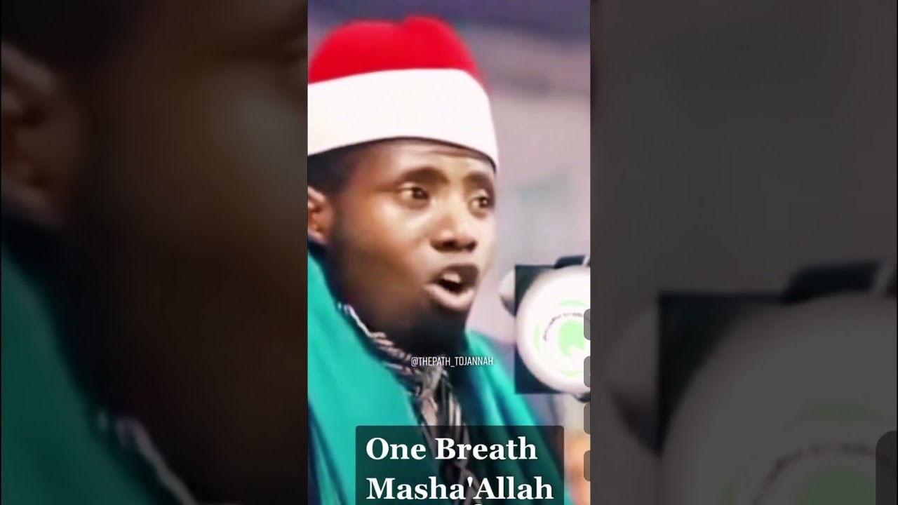 Beautiful recitation of Quran by talented Muslim.