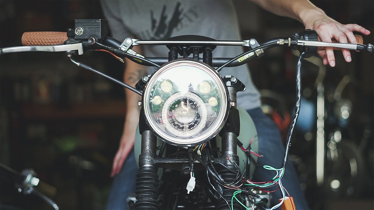 This custom Honda CB 550 Scrambler build is insane!