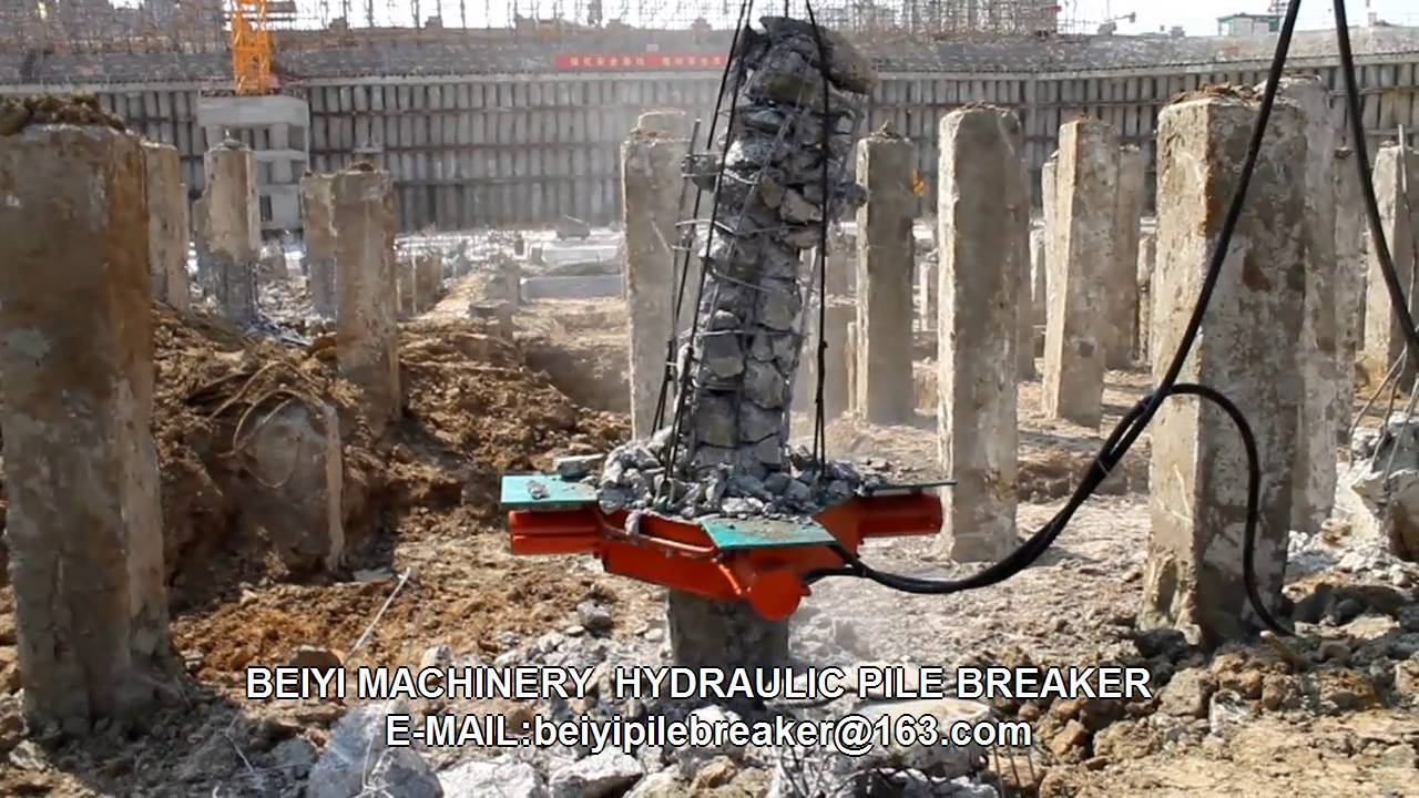 Excavator concrete pile head breaker/pile cutter