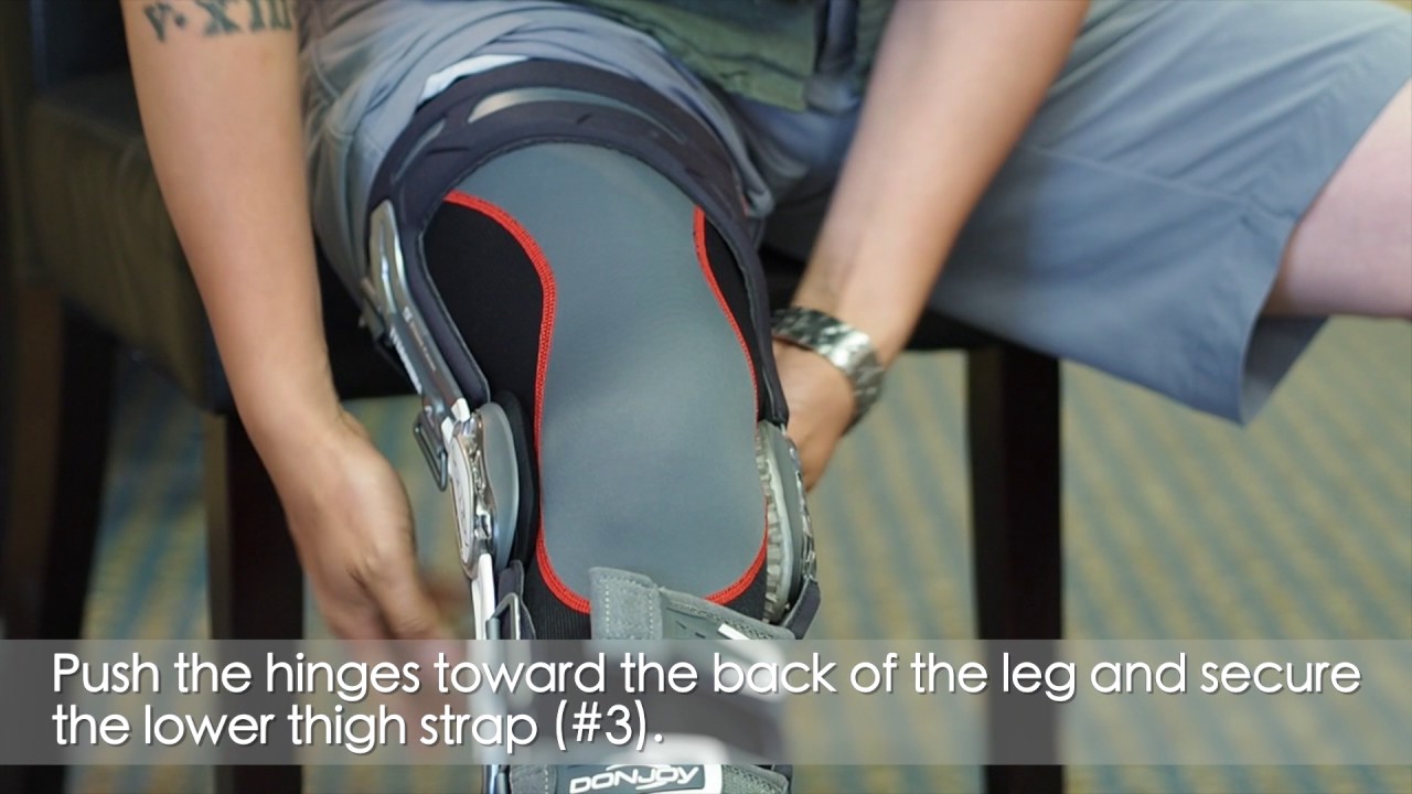 DonJoy A22 - Custom Knee Brace