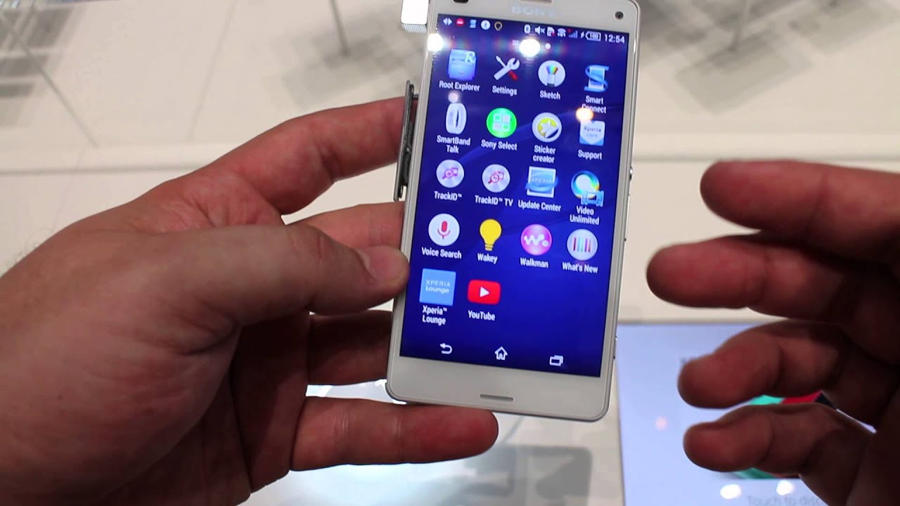 Sony Xperia Z3 Compact - hands on PL IFA 2014