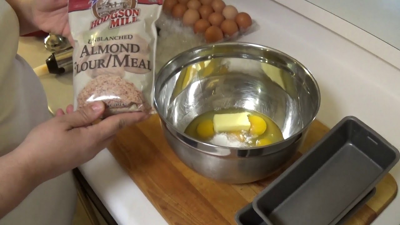 Vlogmas 15: Winter Keto Bread