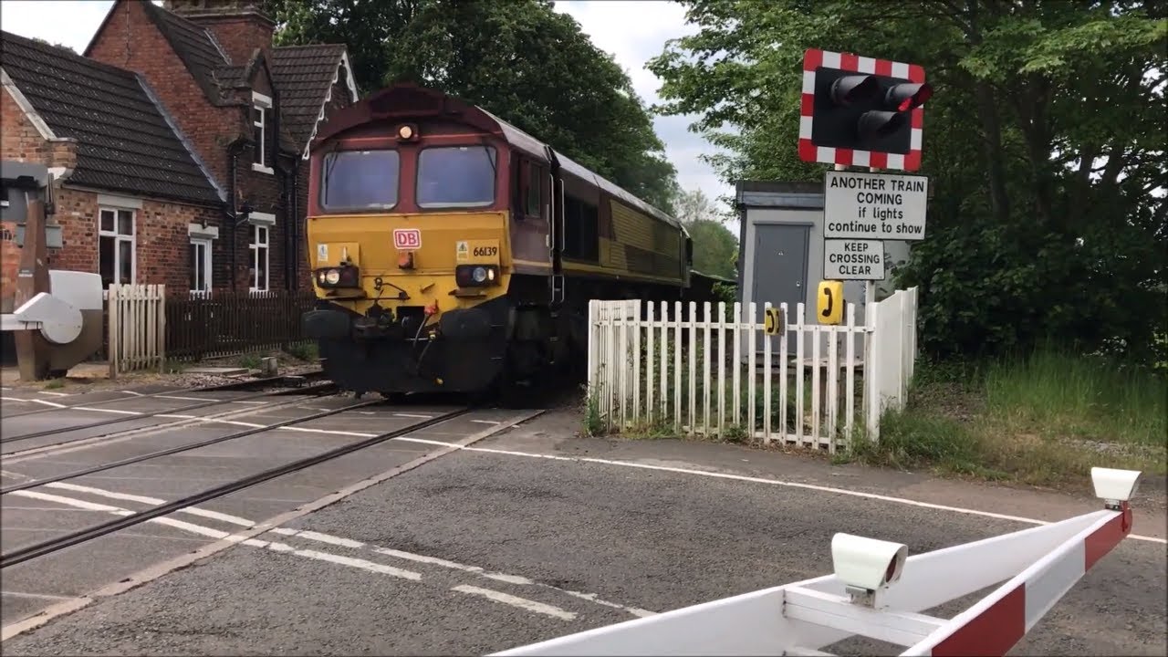 Road Level Crossings Between Syston East Jn and Manton Jn