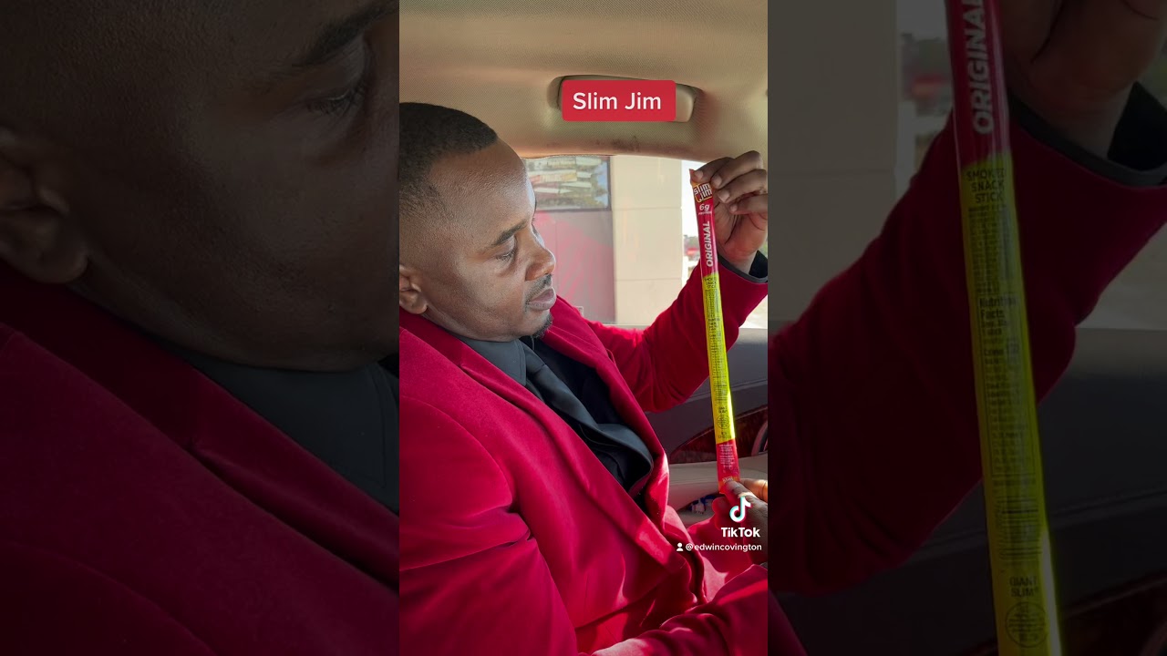 The correct way to eat a slim Jim 🔥🔥🔥we been doing it wrong for years😂