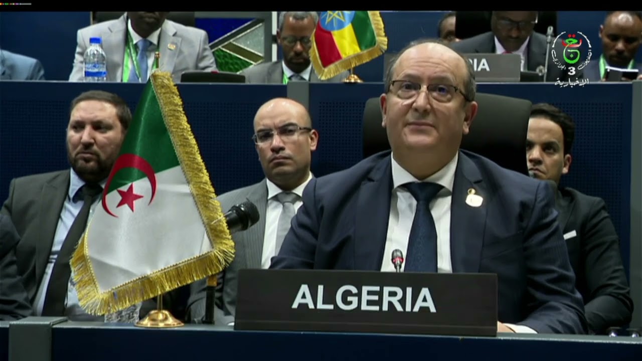 رئيس الجمهورية يؤكد أن الحوار يظل السبيل السياسي الوحيد والمجدي لإحلال سلام دائم في جنوب السودان