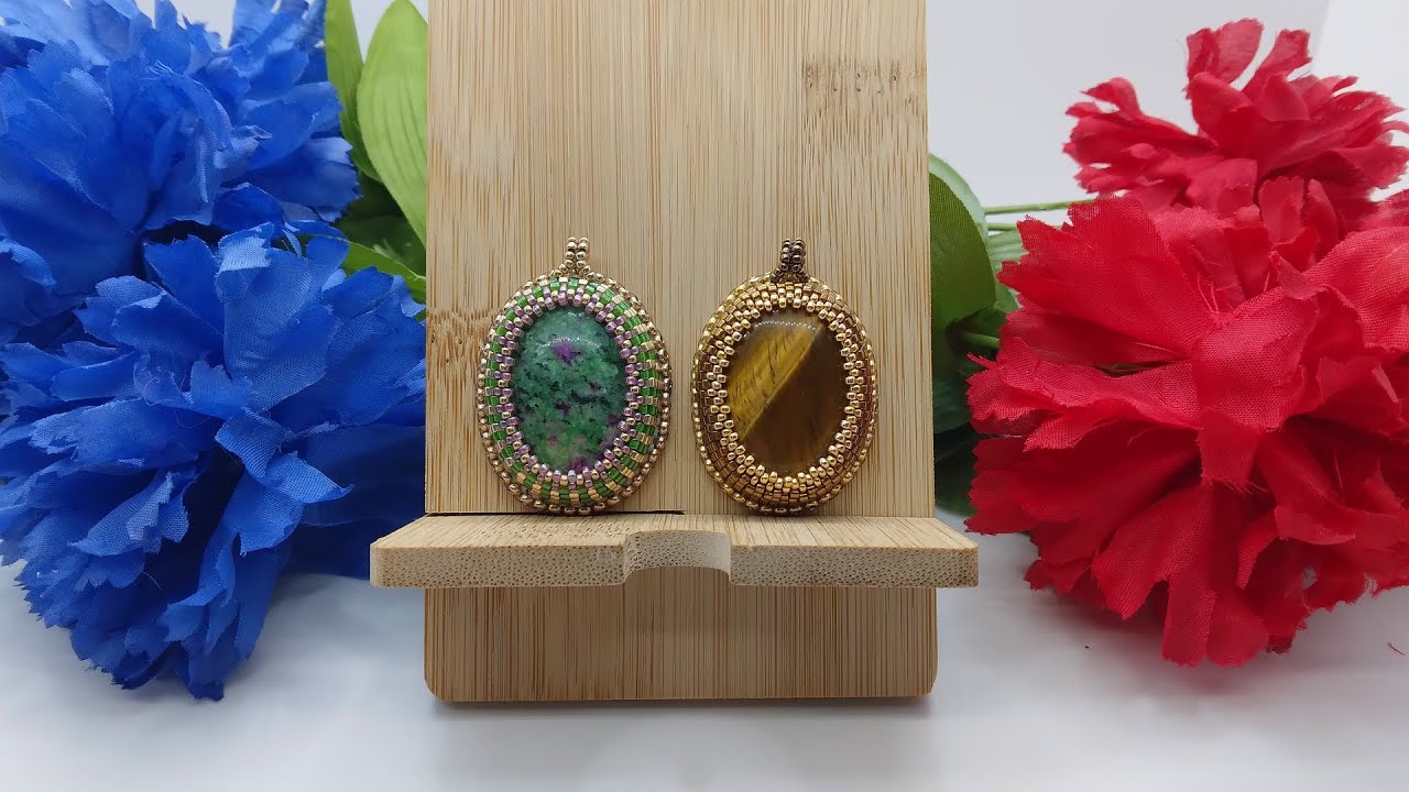 How To: Bead Embroidered Pendant Tutorial Using Beebeecraft Products #beebeecraft #beadembroidery