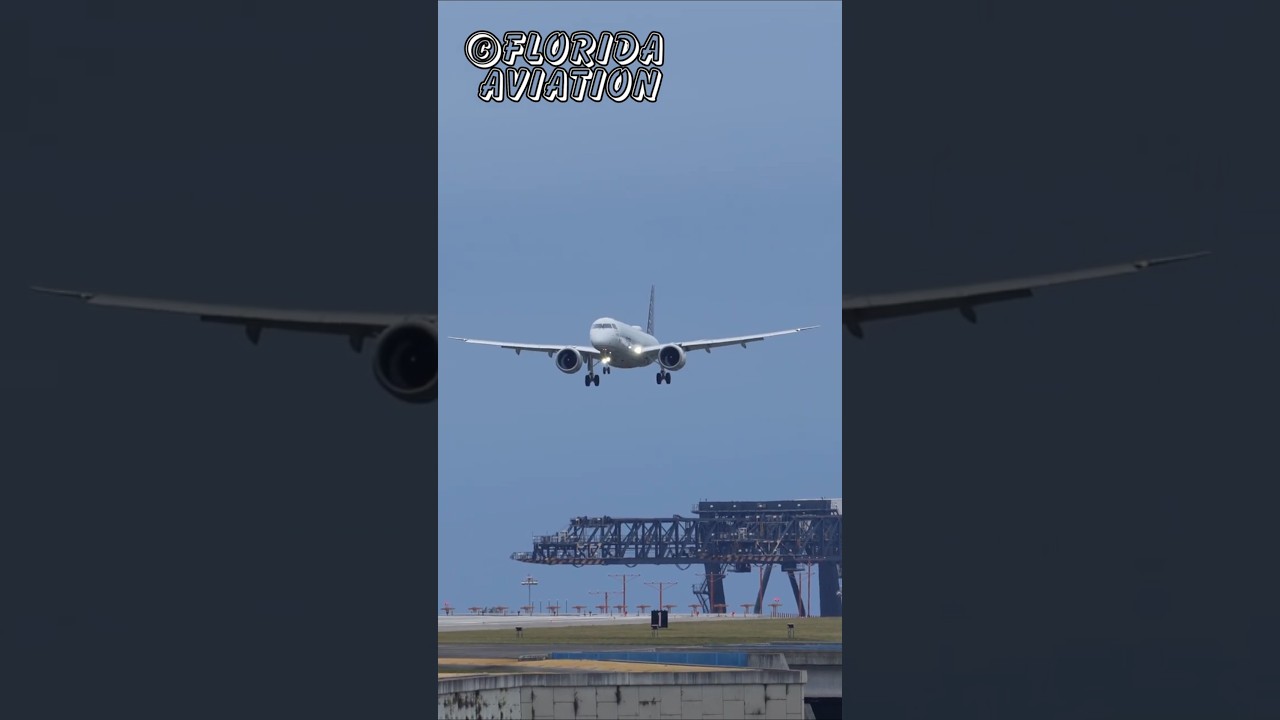 Smooth Embraer E195 E2 Landing at Fort Lauderdale-Hollywood Int&rsquo;l Airport | Plane Spotting in 4K