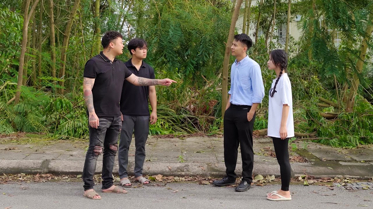 CHỦ TỊCH VỀ QUÊ PHẢI LÒNG CÔ GÁI BÁN RAU ĐANH ĐÁ | MIẾNG CƠM MANH ÁO TẬP 320