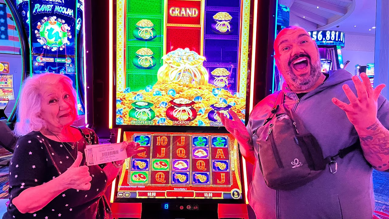 САМЫЙ ЛУЧШИЙ ПЕРВЫЙ ВРАЩЕНИЕ ВСЕХ ВРЕМЁН!!!!!!! при участии VegasLowRoller