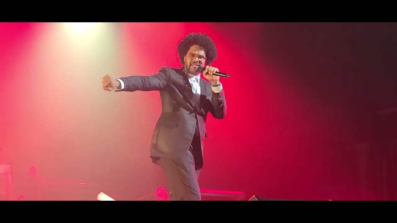 Maxwell - Off (2022 Opening Night of The Night Tour)